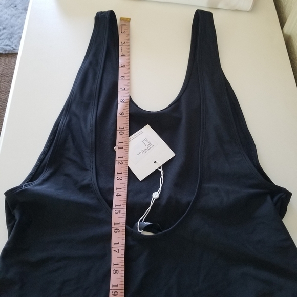 ASOS Missguided | Swimsuit Cutout in Back - Picture 7 of 8